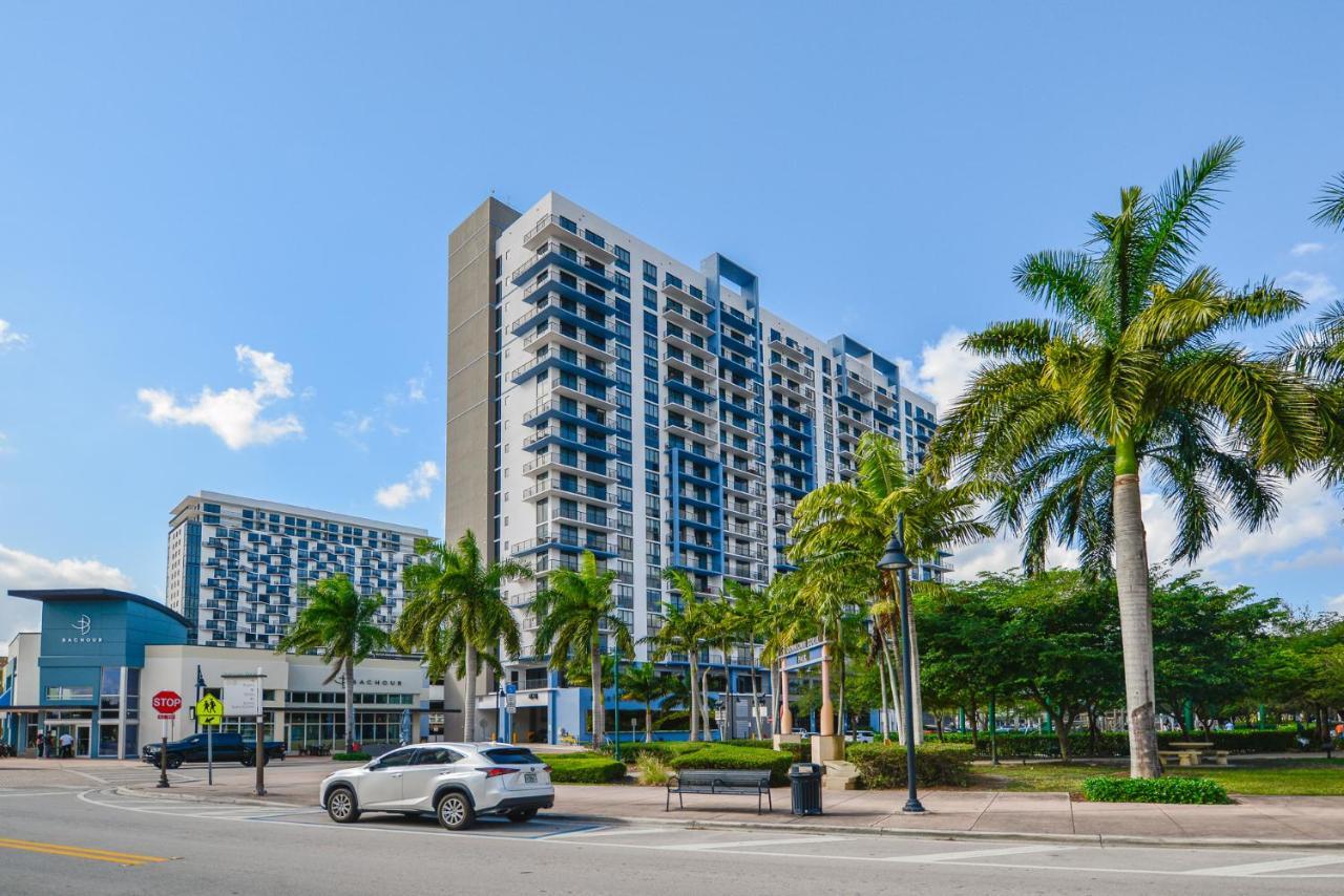 Cozy 1- 1 Bedroom Steps From Downtown Doral Park ไมอามี ภายนอก รูปภาพ
